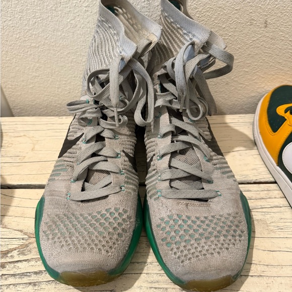 Nike Gray and Teal High-Top Sneakers - Picture 2 of 6